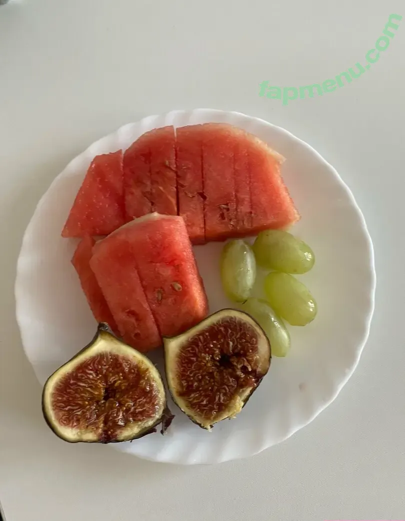 lilycrys nude photo #0030 (lily_krys_)