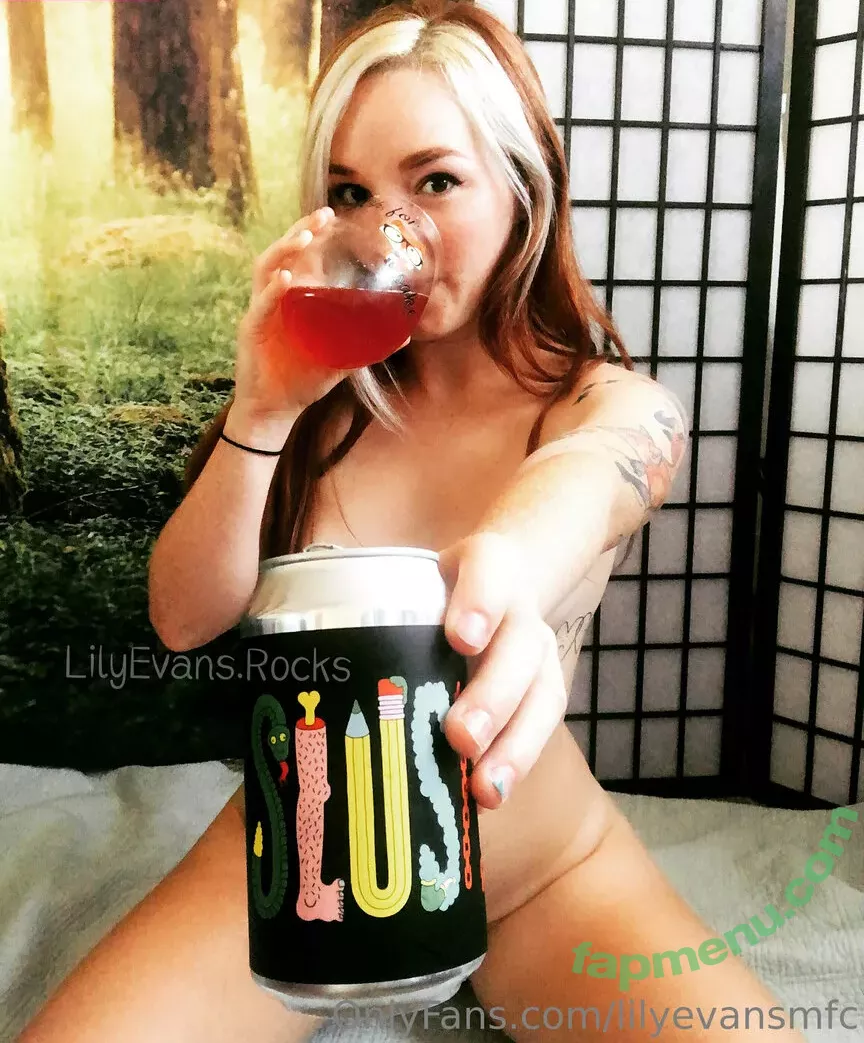 LilyEvans nude photo #0012 (LilyEvansMFC / lily.evans._ / lilyevansfree)