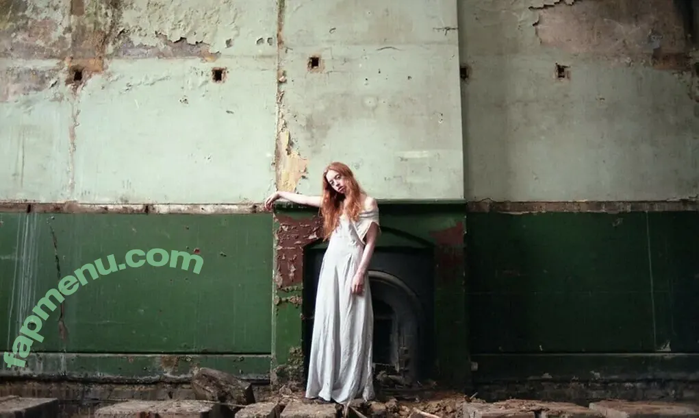 Lilymark nude photo #0064 (lilyingenewmark)