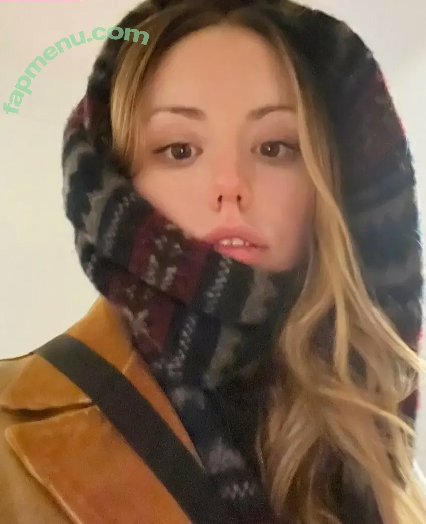 lilymosheen nude photo #0002 (lilymosheen)