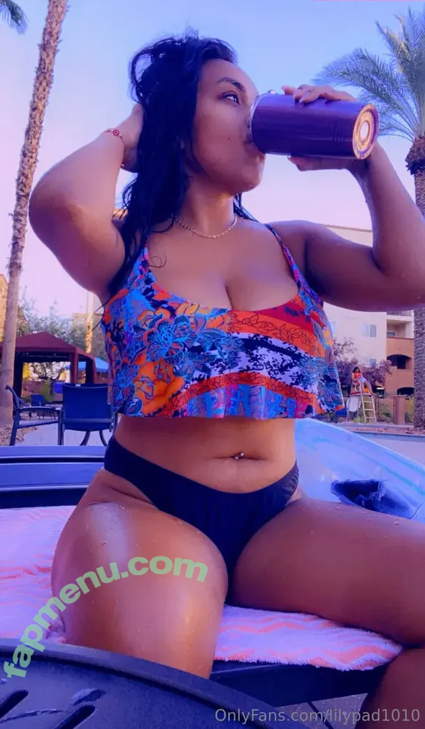 lilypad1010 nude photo #0010 (lily_pad1010)