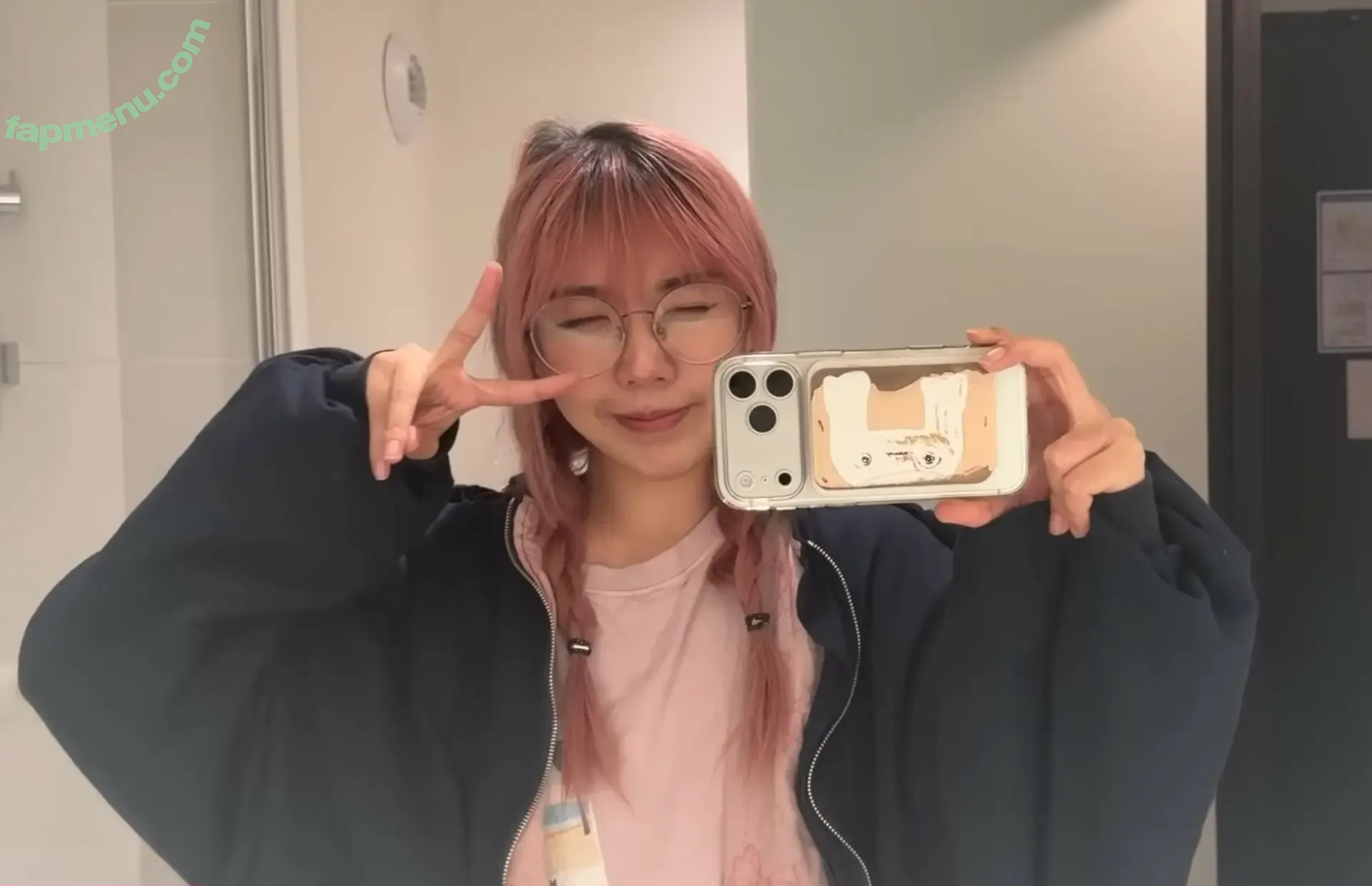 LilyPichu nude photo #0468 (onlysaber)