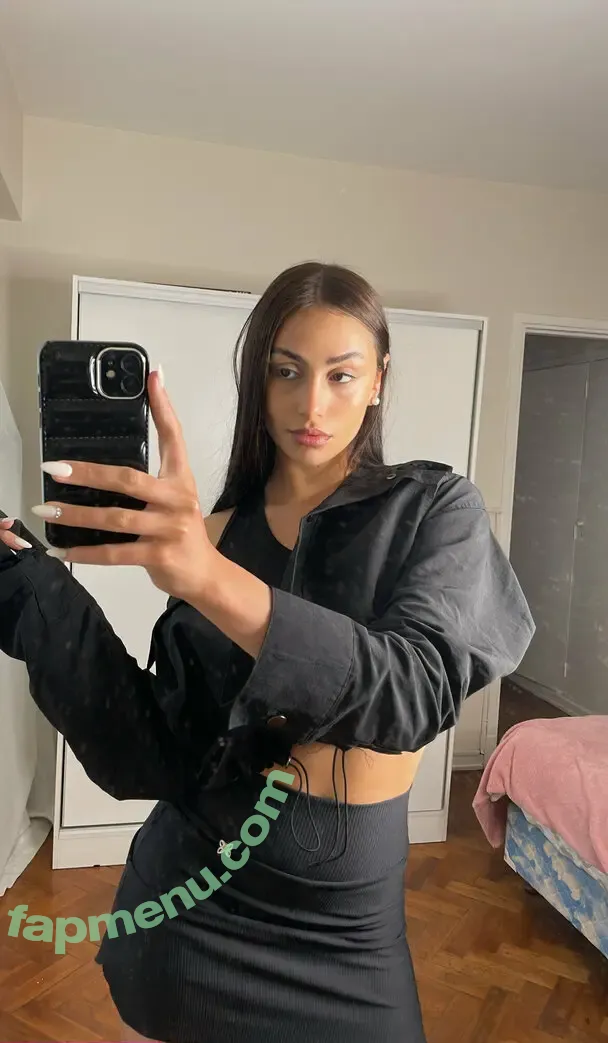 lilyrose.vibes nude photo #0040 (lilyrose.vibes)