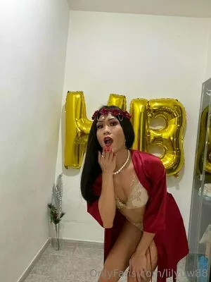 lilyuw88 / ts_lilyuw88 nude photo #0228