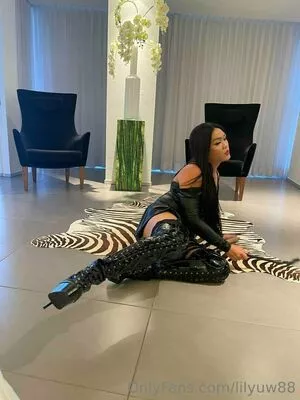 lilyuw88 / ts_lilyuw88 nude photo #0360