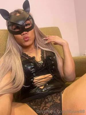 lilyuw88 / ts_lilyuw88 nude photo #0408