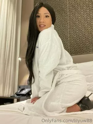 lilyuw88 / ts_lilyuw88 nude photo #0428