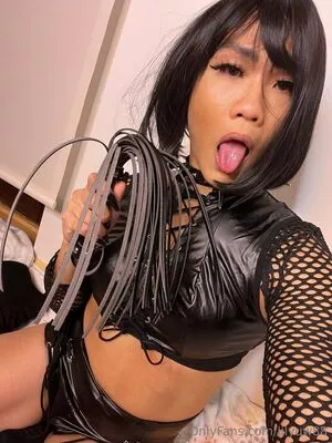 lilyuw88 / ts_lilyuw88 nude photo #0567