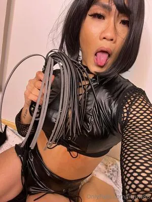 lilyuw88 / ts_lilyuw88 nude photo #0573