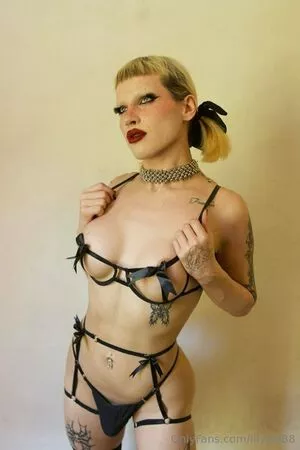 lilyuw88 / ts_lilyuw88 nude photo #0673
