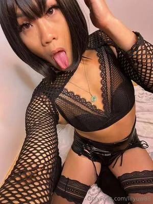 lilyuw88 / ts_lilyuw88 nude photo #0677