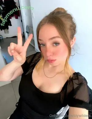 lilywilderx / lilywilder_x nude photo #0009
