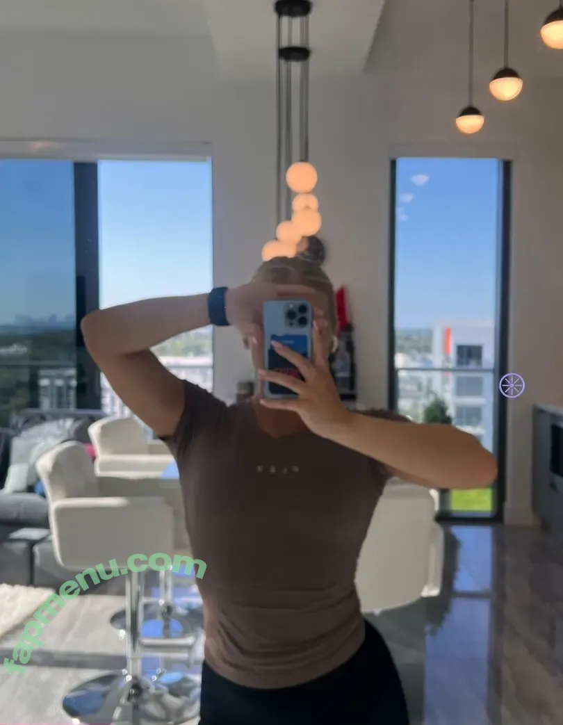 lilyxrainvip nude photo #0021 (lilyxrain)
