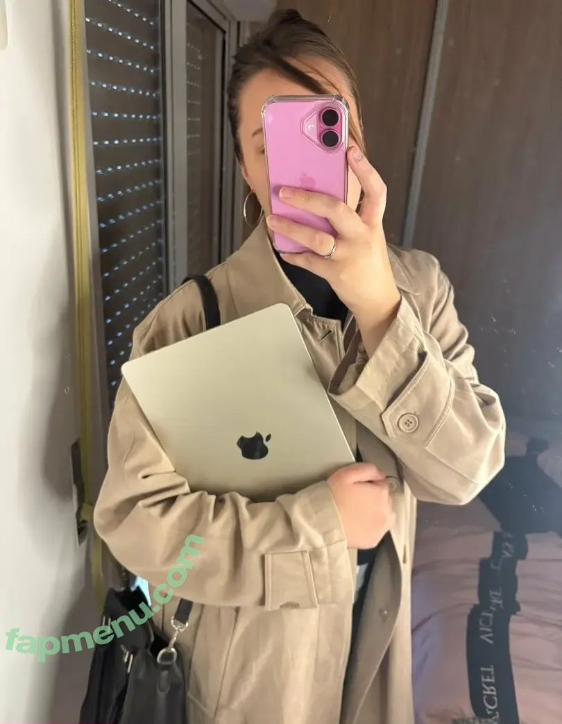 lilyxwzzz nude photo #0007 (lilyxwzzz)
