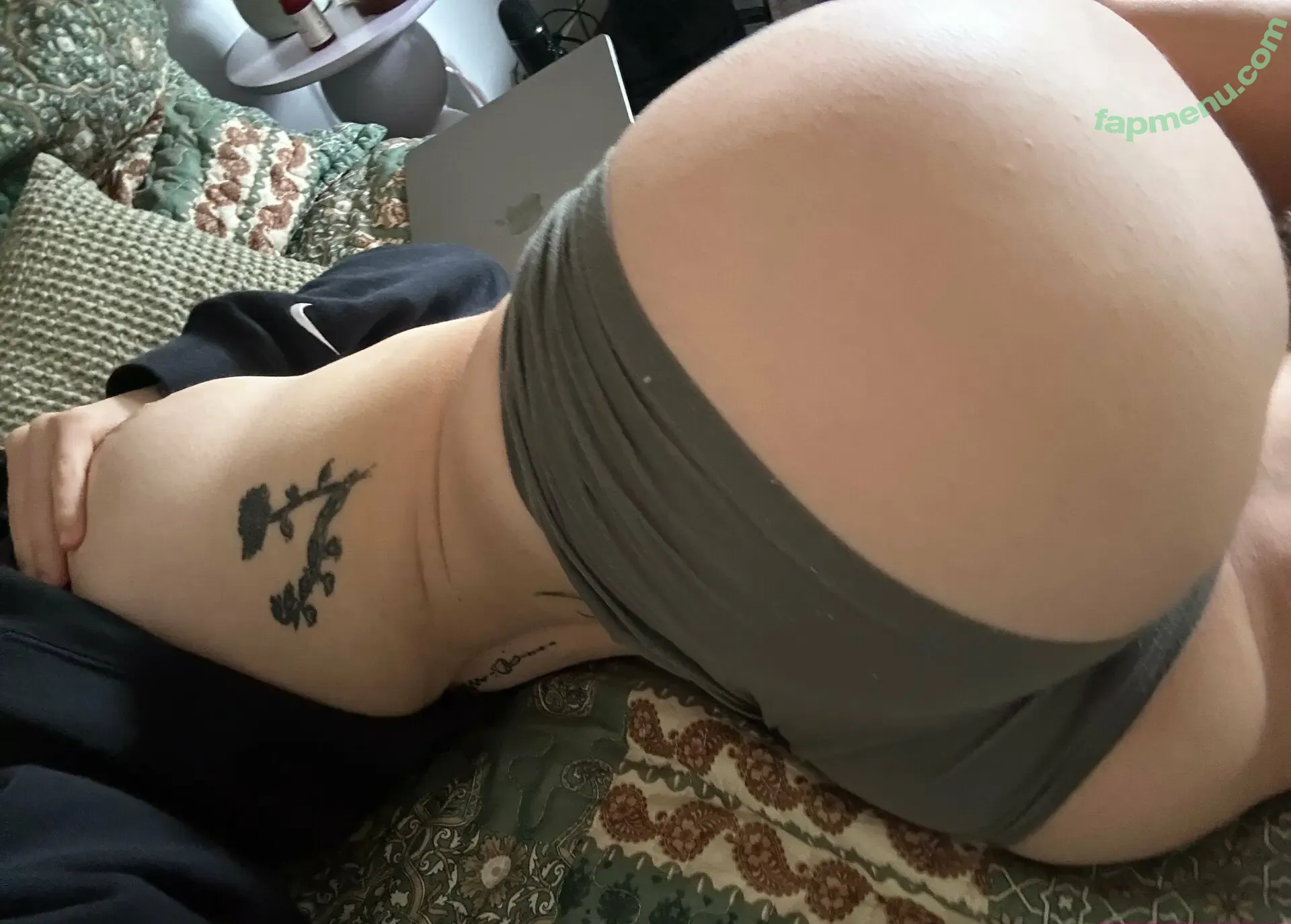 lilyymoon nude photo #0120 (lilyy.moon)