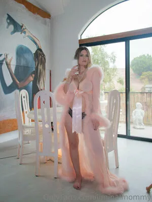  nude photo #0004