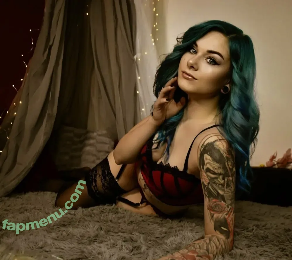 Lin_diemitdenhunden nude photo #0003 (Lin_diemitdenhunden)