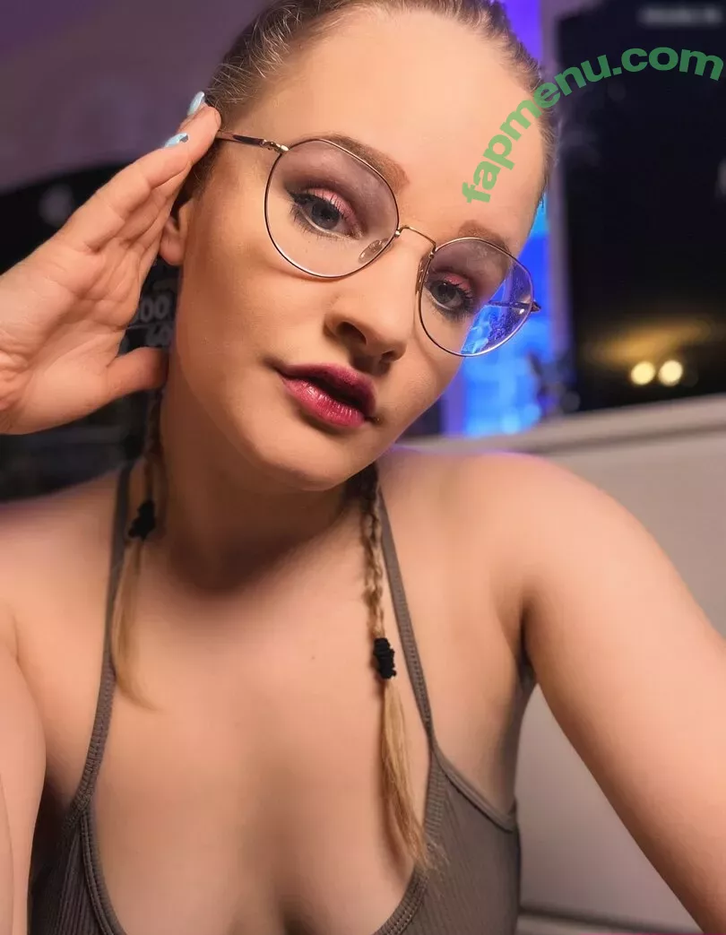 Lina-Klein nude photo #0033 (LinaKlein2000 / MDH / official_linaklein)