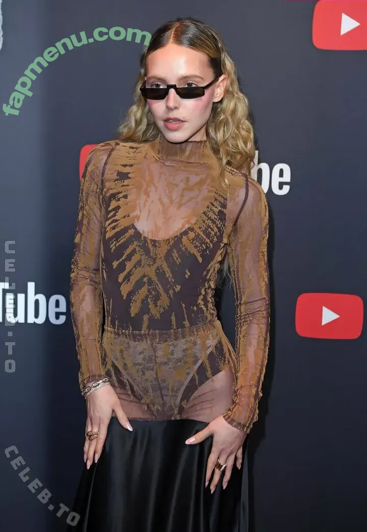 Lina Larissa Strahl nude photo #0049 (_lina_official_ / _official_lina_ / lina.offiziell / lina_official / linaofficial)