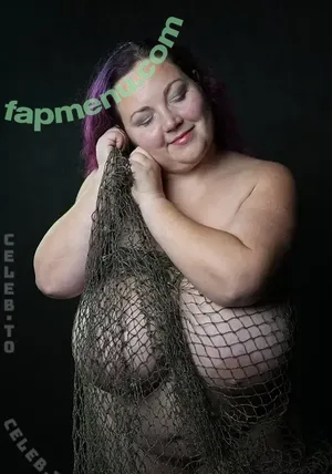 Lina Melina Sparks / LinaMelSparks / lina.melina.sparks / linamelinasparks nude photo #0071