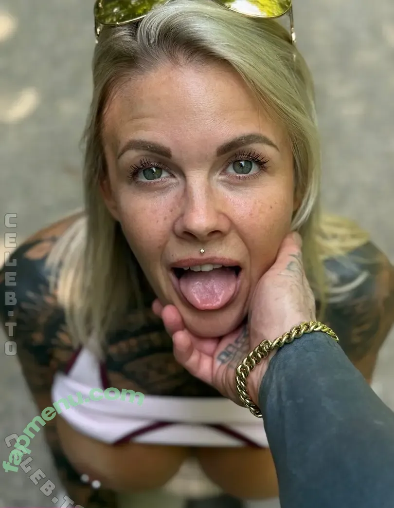 Lina Melon nude photo #0257 (lina__melon / lina_melon)