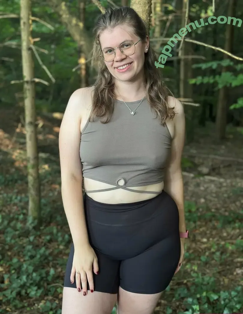 lina.privat nude photo #0038 (linaa_privat)