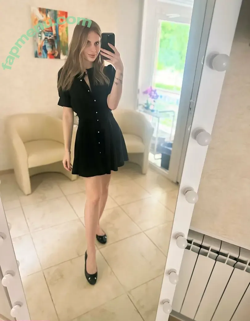 lina_raven_x nude photo #0002 (linaraven_)