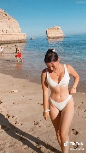 Lina Valeska / its_liinaaaa nude photo #0046