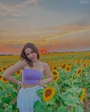 Lina Valeska / its_liinaaaa nude photo #0073