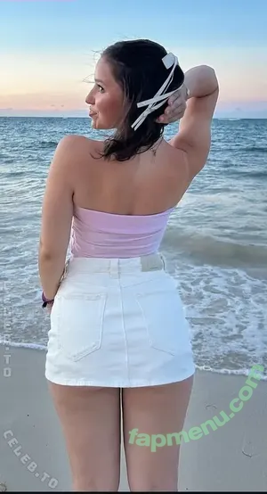 Lina Valeska / its_liinaaaa / linaxx04 nude photo #0687