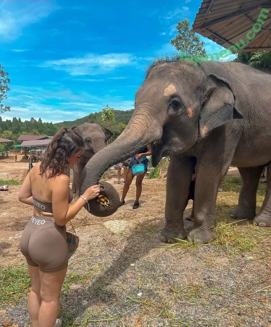 Lina Valeska nude photo #0038 (its_liinaaaa)