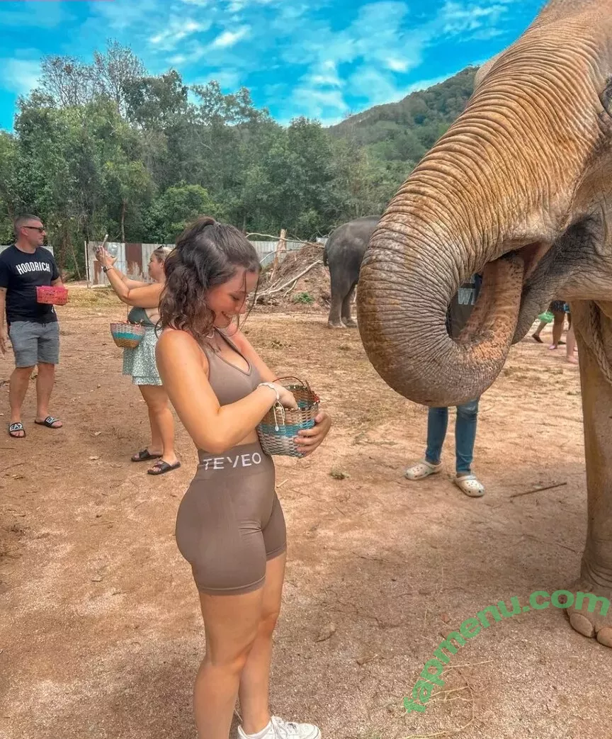 Lina Valeska nude photo #0039 (its_liinaaaa)