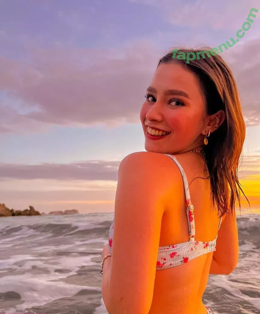 Lina Valeska nude photo #0057 (its_liinaaaa)