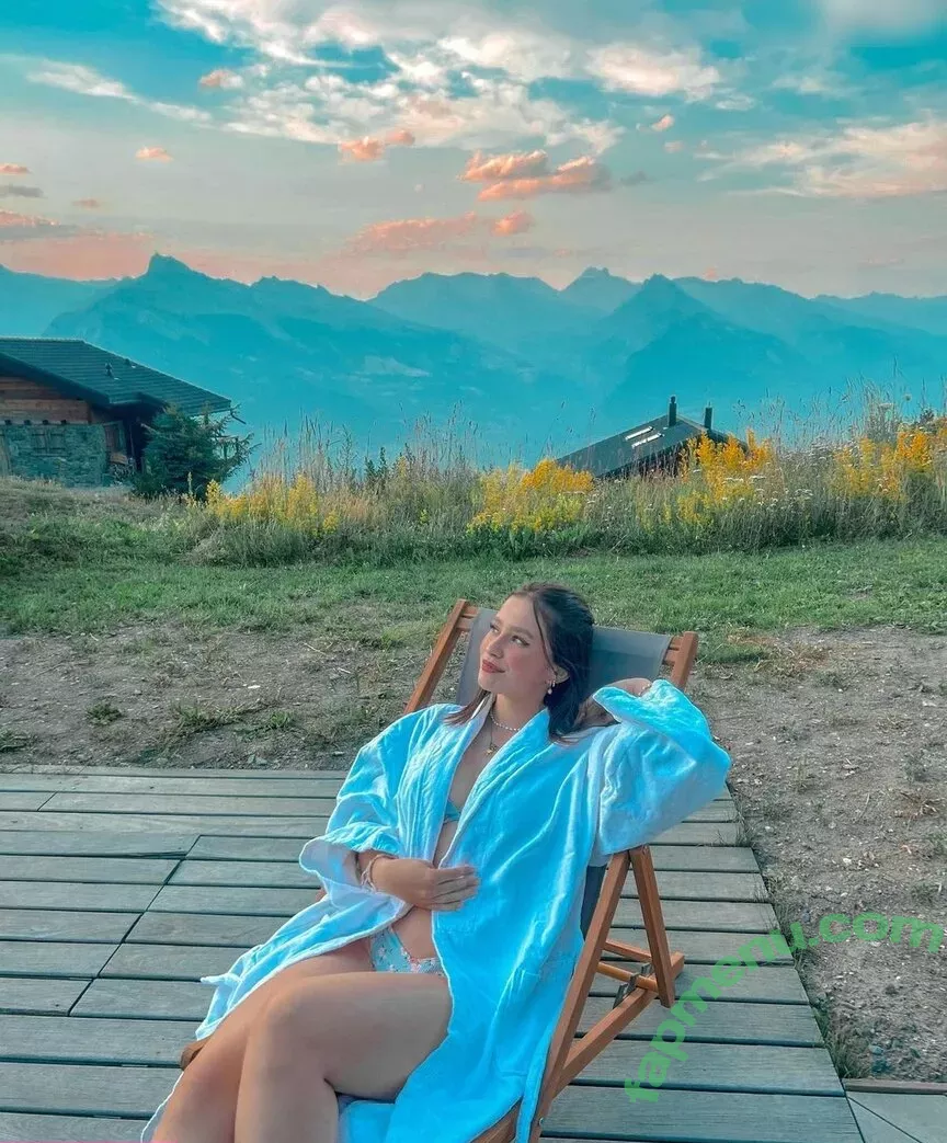 Lina Valeska nude photo #0062 (its_liinaaaa)