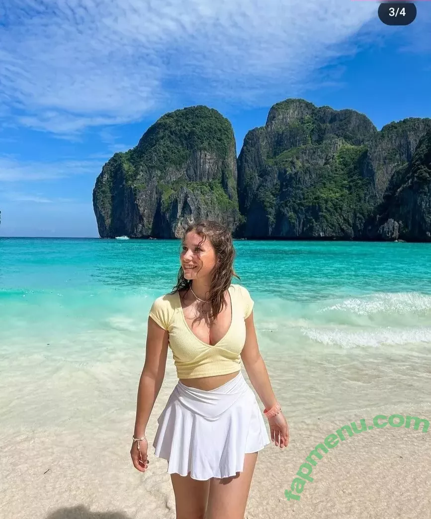 Lina Valeska nude photo #0106 (its_liinaaaa)