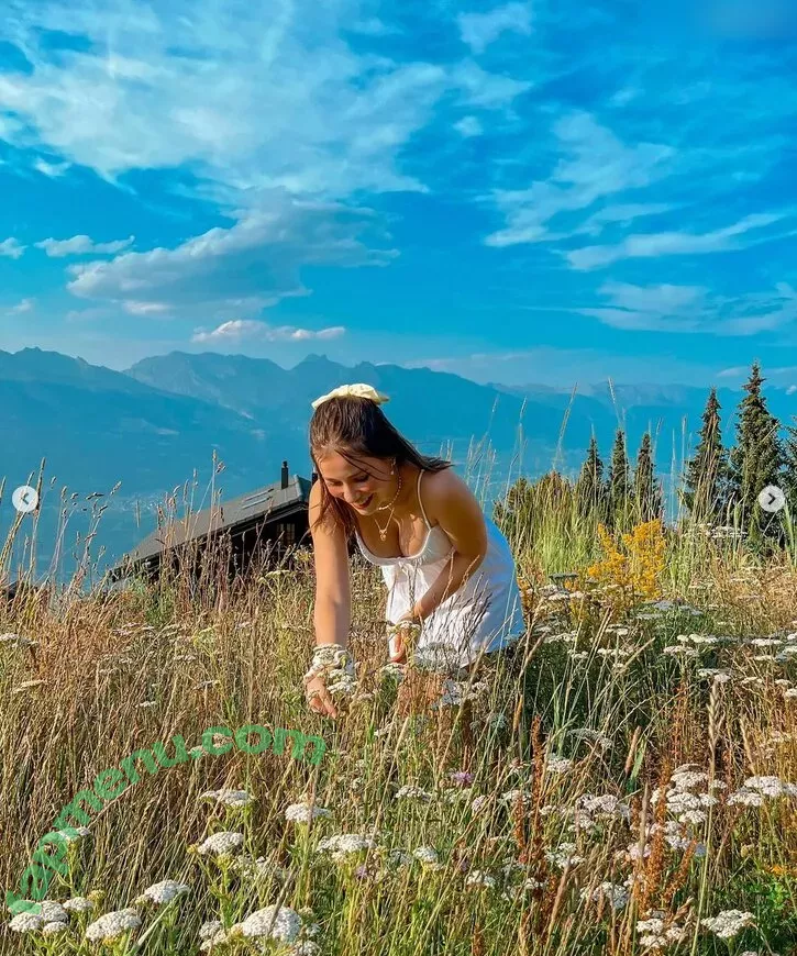 Lina Valeska nude photo #0113 (its_liinaaaa)