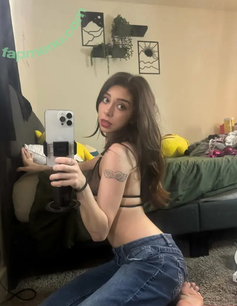 linabeansss nude photo #0049 (leanbeans)
