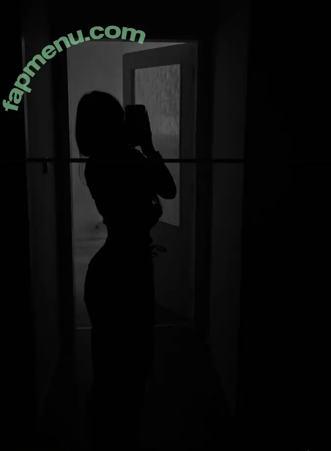 linabliss nude photo #0056 (lina.bliss)