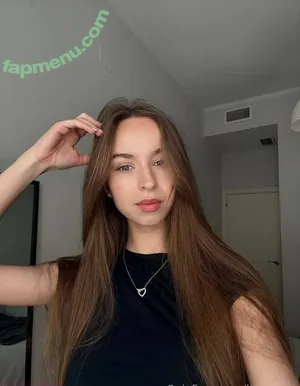 linaengel / linaengelxx nude photo #0047