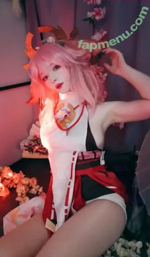 Linaneyeon / neponiru nude photo #0582