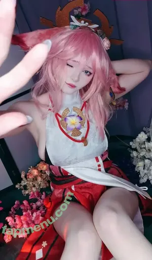 Linaneyeon / neponiru nude photo #0588