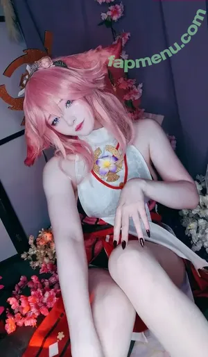 Linaneyeon / neponiru nude photo #0589