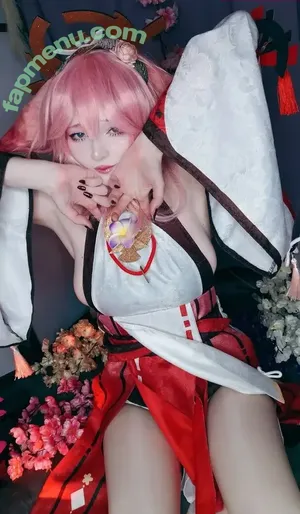 Linaneyeon / neponiru nude photo #0594