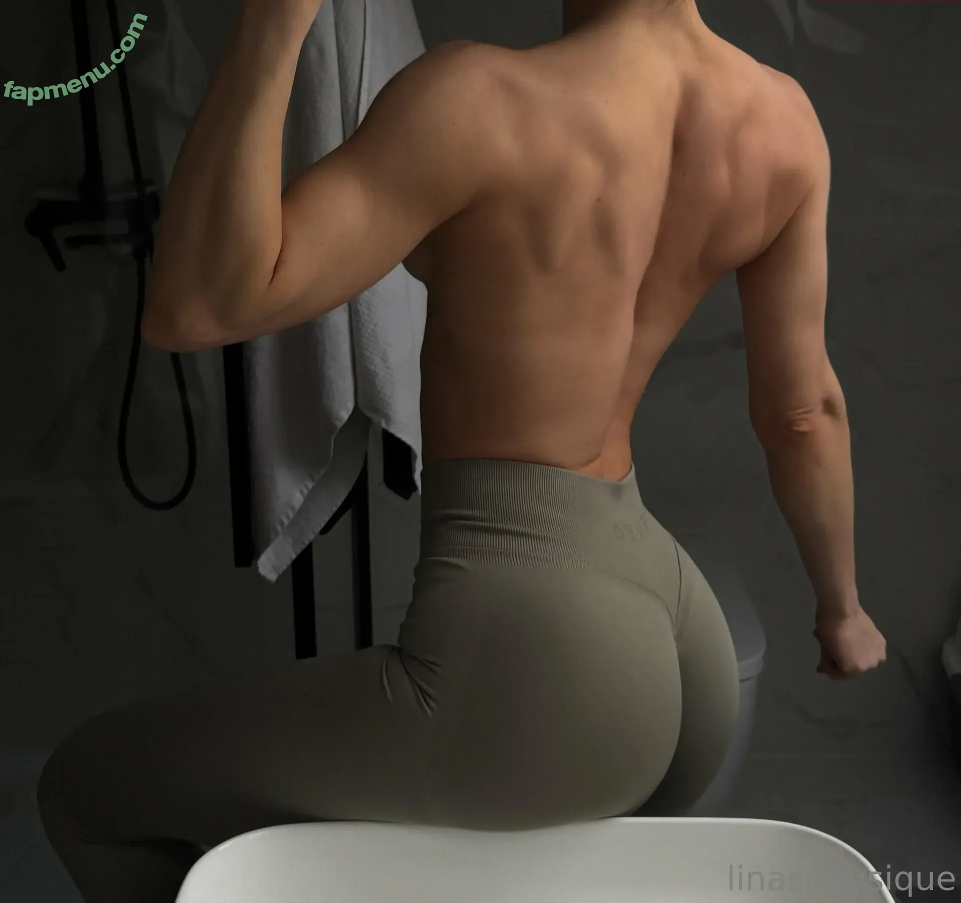 linasphysique nude photo #0108 (linasphysique)