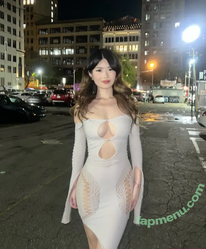 linawinaly nude photo #0342 (linaalovee7)