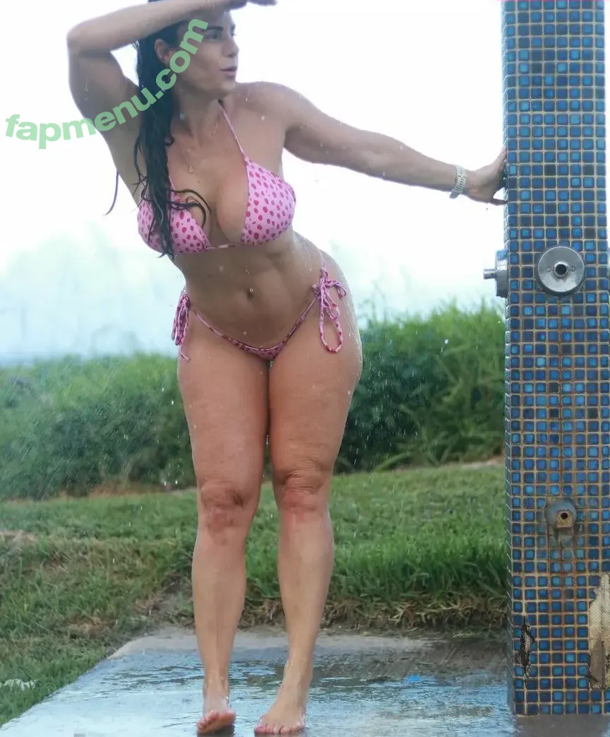 Linda Durbesson nude photo #0003 (lindadurbesson_ / u8359044)