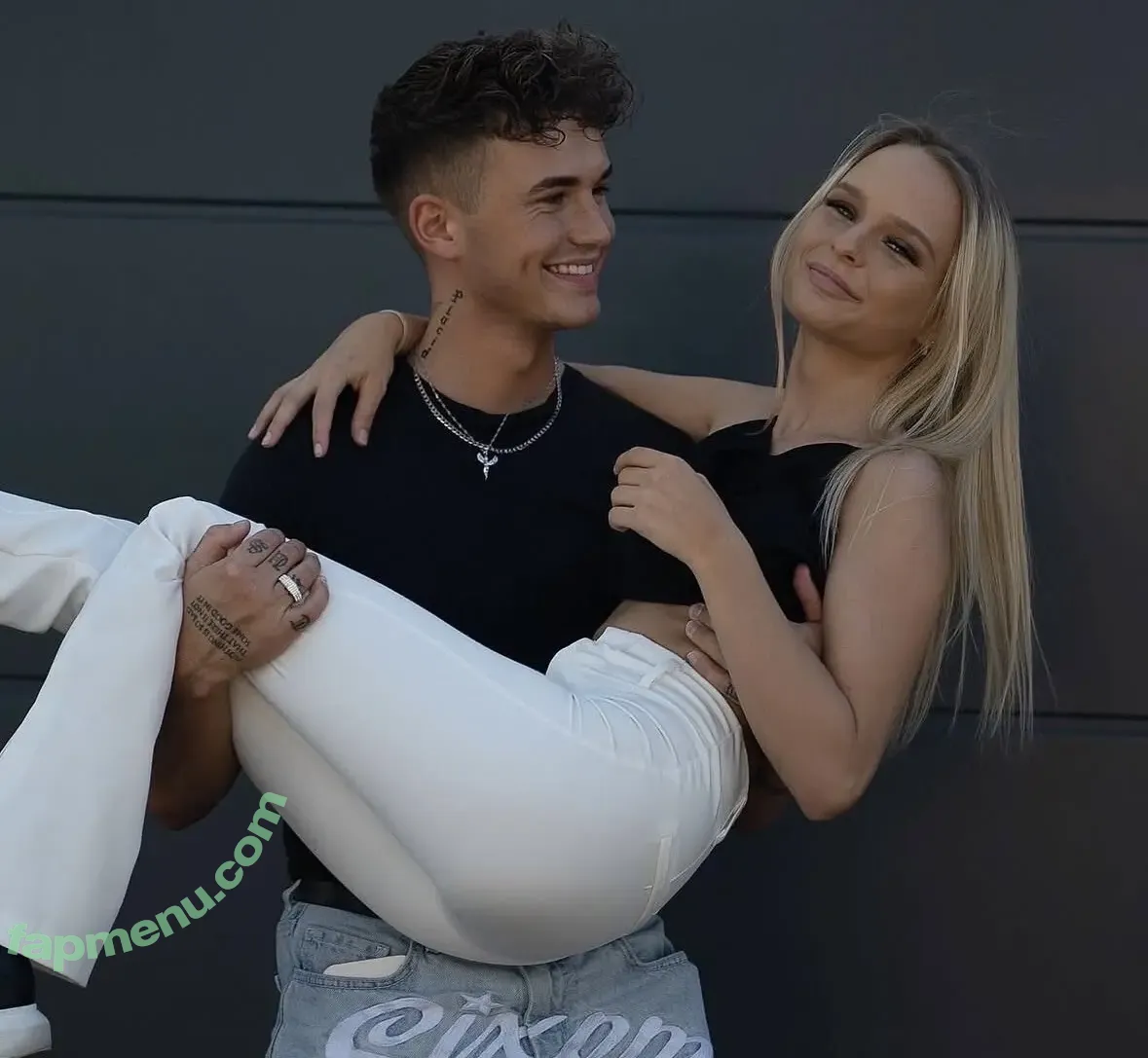 Linda Gleiber nude photo #0049 (Linda Gleiber)