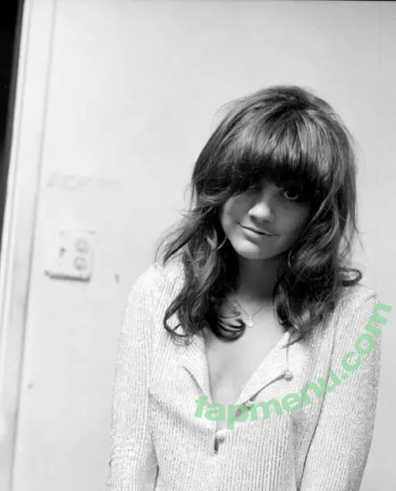 Linda Ronstadt nude photo #0009 (lindaronstadtmusic)