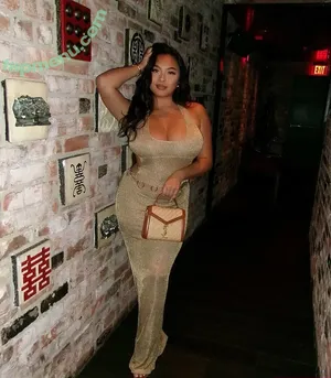 Linda Vo / itslindavo / itslindavo_ / lindavo nude photo #0096