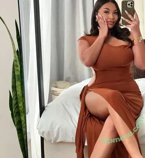 Linda Vo / itslindavo / itslindavo_ / lindavo nude photo #0133